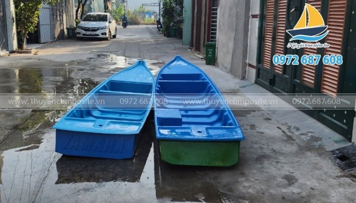 Xưởng đóng thuyền composite, thuyền nhựa composite giá rẻ2