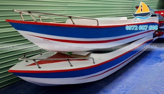 Thuyền cano composite, xuồng cano composite, vỏ cano composite giá rẻ3