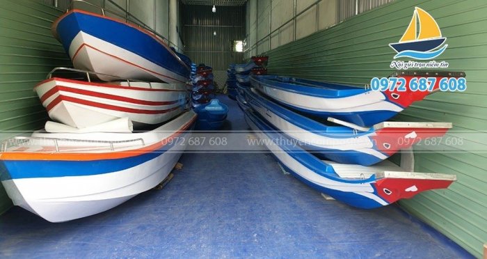 Thuyền cano composite, xuồng cano composite, vỏ cano composite giá rẻ2