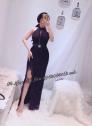 Đầm ren body yếm maxi