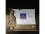 Khung ảnh kim loại có hình bộ golf hãng Nicklaus, kt 16x12,5cm, có đế chắc chắn, nặng 0,6kg, giá 250k