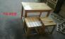 Bàn ghế gỗ xinh giá hấp dẫn