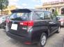 Cần bán xe Toyota Innova E số sàn 2017 màu đen cực vip