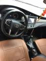 Bán Toyota INNOVA 2.0E màu nâu titan số sàn sản xuất 2017 mẫu mới