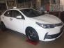 Altis 1.8g màu trắng giao ngay
