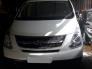 Cần bán Hyundai Starex 2013 màu trắng máy xăng số sàn xe zin đẹp.