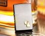 Zippo Mỹ bạc xước dán Logo mạ vàng Z77