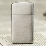 Zippo Brushed Chrome Slim bạc xước Z154