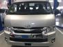 Toyota Hiace 3.0L số sàn 15 chỗ màu bạc giao ngay