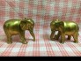 Cặp tượng voi đồng đúc đã đánh bóng tinh xảo, để bày phòng khách rất đẹp, kích thước cao 8cm, dài 10 cm, giá bán 800k