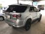 Bán Toyota Fortuner G 2.5MT màu bạc số sàn máy dầu sản xuất 2016 một đời chủ biển Sài Gòn