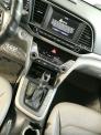 Bán Hyundai Elantra 2.0AT màu bạc số tự động sản xuất 2016 biển Sài Gòn lăn bánh 22000km
