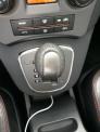 Bán Kia Carens SX 2.0AT màu trắng số tự động sản xuất 2013 biển Sài Gòn 1 chủ đi 35000km