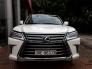Lexus lx570 2015 màu trắng