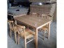 Bộ bàn ghế gỗ đơn giản. Đẹp