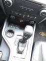 Bán Ford Everest Titanium 2.2AT màu trắng camay số tự động 6 cấp máy dầu 1 cầu nhập Thái Lan 2016