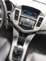 Bán Chevrolet Cruze LT 1.6MT màu đen VIP số sàn sản xuất 2017 biển Sài Gòn đi 8000km