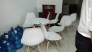 Ghế nhựa chân gỗ chuyên cho kinh doanh cafe, trà sữa, sử dụng được trong văn phòng