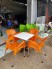 Bán bàn ghế nhựa đúc màu cam tại nội thất Nguyễn Hoàng