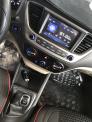Bán Hyundai Accent 1.4MT màu vàng cát số sàn sản xuất cuối 2018 bản đủ options đi 1.900km