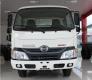 Bán xe tải hino 5 tấn lắp ráp xzu720l 2018 thùng 5m7