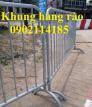 Hàng rào di động , hàng rào chắn xe , hàng rào kiểm soát đám đông .