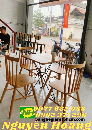 Ghế gỗ 4 cái bàn chân sắt mặt gỗ Nội Thất Nguyễn Hoàng Sài Gòn