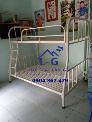 Giường tầng sắt tròn giá rẻ 1m2-1m4