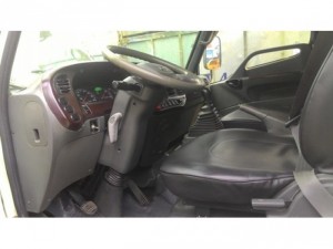 Xe tải Hyundai HD 65 hạ tải vào thành phố