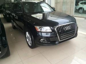 Bán xe ô tô Audi Q5 quattro premium plus,nhập mỹ,xe giao ngay