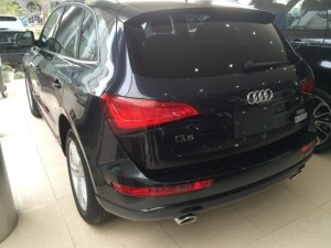 Bán xe ô tô Audi Q5 quattro premium plus,nhập mỹ,xe giao ngay