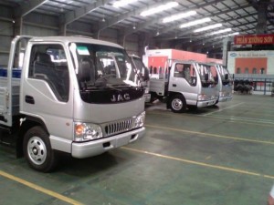 Xe tải jac 6t4 thùng kín, bạt