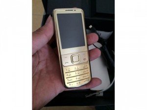 Bán điện thoại Nokia 6700 gold chính hãng, nguyên bản FPT, 3,9 triệu