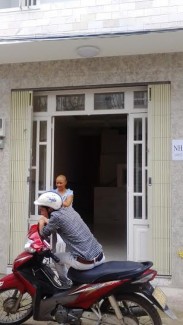 Bán nhà gấp 3,6 x 12=86,5m2 nhà 2 Mt 6m giá 970tr Lê Văn Lương – HAGL3