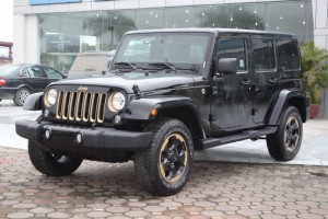 Jeep Wrangler Dragon Edition model 2015, mới 100% phiên bản rồng