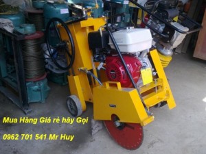Máy cắt bê tông