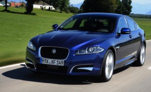 Xe Juaguar XF