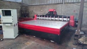 Máy đục vi tính nhiều đầu giá tốt tại Bình Dương