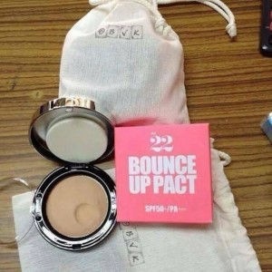 Phấn trang điểm tươi 22 Bounce Up Pact