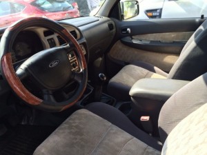 Bán Ford EVerest 2005 số sàn một cầu màu đen