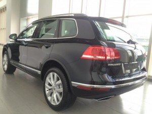Xe Volkswagen Touareg