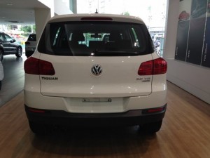 Volkswagen New Tiguan 2.0L TSI trắng