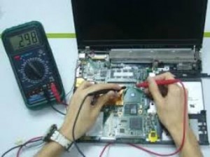 Dạy nghề sửa chữa máy tính laptop tại Viện Công nghệ Hà Nội