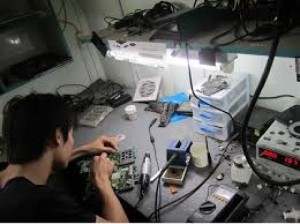 Dạy nghề sửa chữa máy tính laptop tại Viện Công nghệ Hà Nội