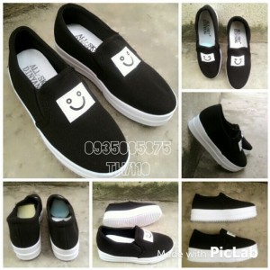 Giày slip on đế cao mặt cười ^-^