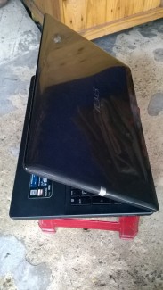Laptop Asus xu321 i3 3217u