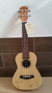 Đàn Ukulele giá cực tốt
