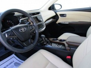 Bán xe Toyota Avalon Mới 100% Nhập Mỹ Màu Đỏ Đun giao xe ngay