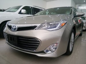 Toyota Avalon Limited 2.5L Hybrid Mỹ, màu vàng cát, model 2015
