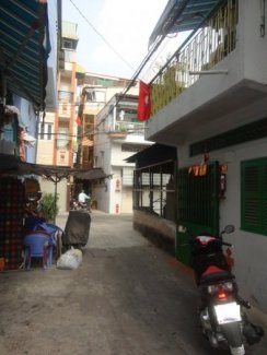 Nhà cũ 2 lầu , Huỳnh Mẫn Đạt, Q5 , 4.5x13.5m , GIÁ 4.1 tỷ/TL